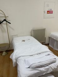 -苗方清颜专业祛痘连锁机构