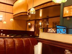 卡座-玛格萝妮比萨屋(四平店)