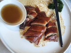 -荣誉海鲜酒楼(海湾店)