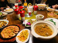 -川流不息·地道川菜·小龙虾(松东路店)