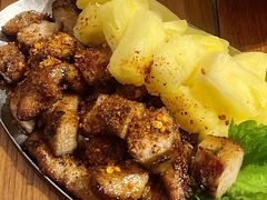 烤猪颈肉佐菠萝紫苏叶-Blac+Blac(中海环宇荟店)