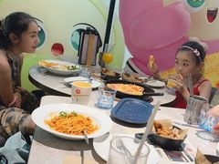 -必胜客(上海新南方商城PH店)