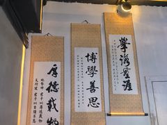 -荒岛实景沉浸密室(江汉路1店)