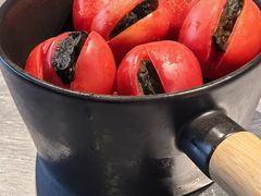 -W COLLECTIVE  DESSERT SHOP