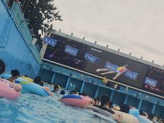 -欢乐水魔方水世界