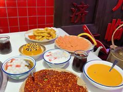 -卤校长重庆火锅(国兴店)