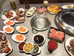 -黑金·寻焰自助百汇·烤肉·火锅(中街店)