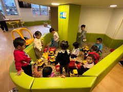 -婴智贝佳蒙特梭利早教托育中心(杨浦店)