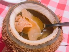 椰子鸡汤-开心果牛扒城(雍华庭店)