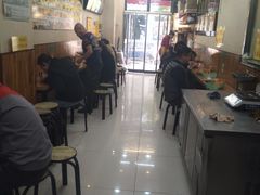 大堂-真素诚·清真(新华路店)