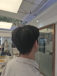 -镁连社·美联社