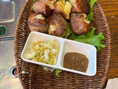 -蒙亨·手把肉·蒙古包文化主题餐厅(天恒广场店)