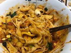 -黎一碗大碗手工面(城市立方店)