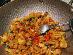 -费大厨辣椒炒肉(万家丽一店)