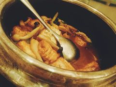 海鲜菇豆腐煲-江滨壹号艺文空间复合餐厅(闽江大道店)
