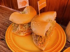 吞拿鱼船长-Catch Bagel(芳草地店)