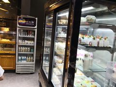 -向阳松鼠(三门井店)