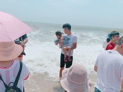 -金沙滩海水浴场(万平口景区4号门扬帆广场店)