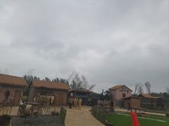 -焦岗湖影视城