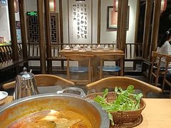 -老凯俚酸汤鱼(多彩城店)