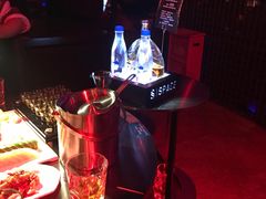 -SPACE(欢乐颂购物中心店)