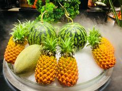 -钱小奴海鲜自助黑金店(杭州滨江龙湖店)