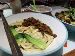 -杨记跷脚牛肉面(下元店)
