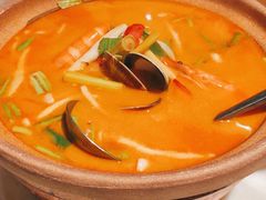 冬阴功虾汤-金椰壳· 大厨新加坡菜(壹方城店)