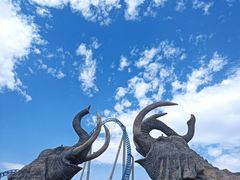 -七彩云南欢乐世界