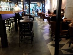 大堂-星巴克臻选(广州东山锦轩店)