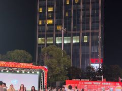 -万达广场(南昌红谷滩店)