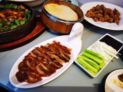 -梅利汴京烤鸭•开封豫菜地标店(东司门店)