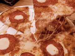 -城市大道红炉披萨烘焙坊