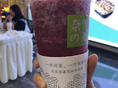 -奈雪的茶(湖滨银泰in77C区PRO店)