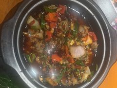 -老滇山寨•云南特色菜•地方菜•民族风情歌舞表演(金碧店)