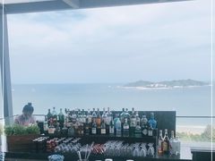 -瑰丽酒店·海吧·天际下午茶·现场DJ·天台酒吧