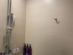-广州天河体育中心美居酒店