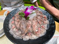 至尊乌鸡肉卷-煲大王猪肚鸡·椰子鸡火锅(红谷滩万达店)
