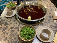 -肖肖酸萝卜鱼火锅(总店)
