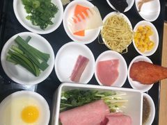 -妈妈故事米线(市府恒隆店)