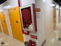 -安东易迷你自助仓储寄存仓库(草桥店)