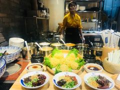 -八一路好吃街(雨田商务大厦店)