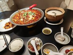 -麻六记(凤凰汇店)