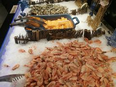 -汉金城海鲜烤肉自助百汇(威海威高广场店)