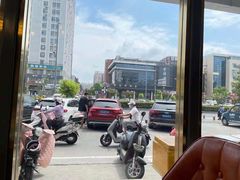 -厚生港萃·小吃餐厅(苍梧路店)