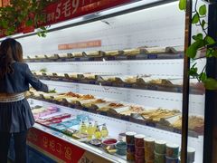自助取餐区-马路边边串串香形象店(磐石路店)