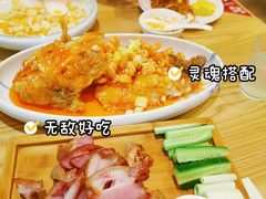 -小镇大厨新概念复合中餐厅(万达广场大连高新店)