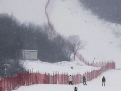 -鳌山滑雪度假区