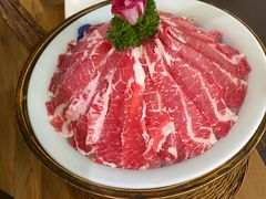 -左庭右院鲜牛肉火锅(浦江欢乐颂店)