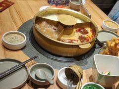 -巴奴毛肚火锅(龙湖锦艺城店)